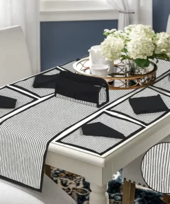 Table Runner Set