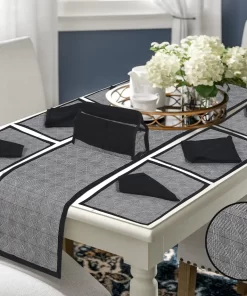 Table Runner Set
